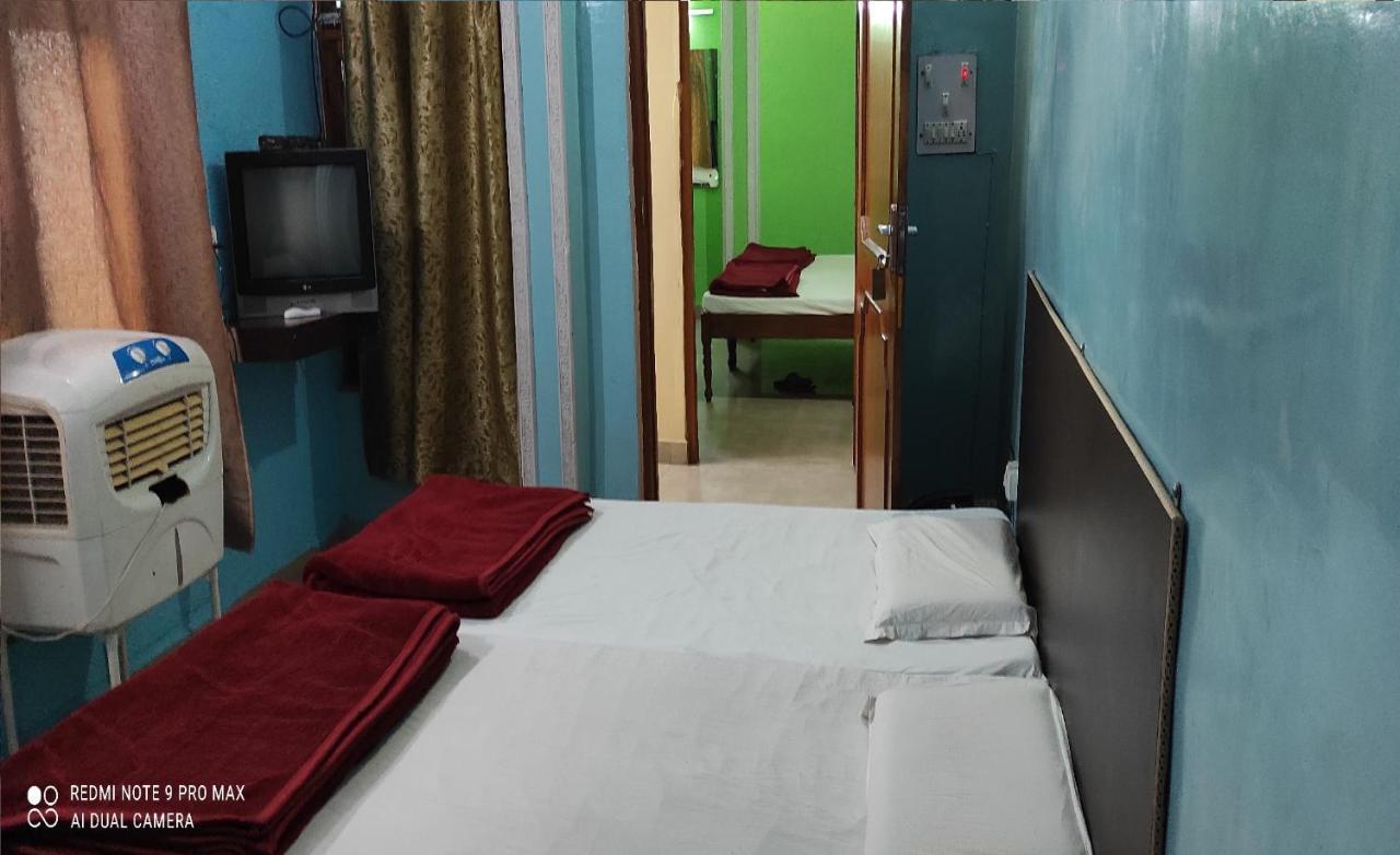 Hotel Avadh Balrāmpur Eksteriør billede